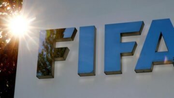 عصا “فيفا” لمكافحة العنصرية داخل الملاعب