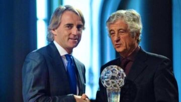 ريفيرا: مانشيني كان من أوائل من ألحقوا الضرر بالمنتخب الإيطالي