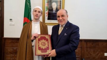 القارئ الجزائري صلاح الدين رمال يفوز بالمرتبة الأولى
