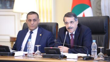 بوالزرد يعرض نص قانون تسوية الميزانية لسنة 2023 أمام لجنة الشؤون الاقتصادية والمالية