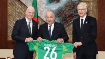 رئيس الجمهورية يستقبل رئيس الاتحاد الدولي لكرة القدم والوفد المرافق له