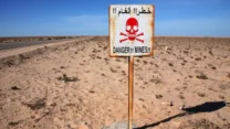 صورة معبرة عن تجديد التحذيرات من استمرار تهديد الألغام في الصحراء الغربية بفعل الاحتلال المغربي