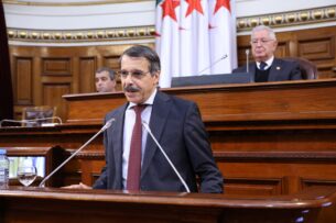 بوالزرد : الجزائر تسجل “تقدما ملحوظا” في مجال الدفع الالكتروني 
