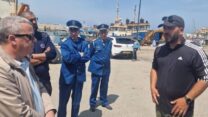 تجريف الرمال ونزع الأوحال من ميناء جميلة بعين البنيان