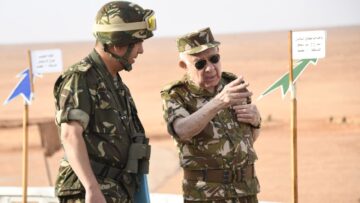 الفريق أول شنقريحة يشرف على تنفيذ تمرين تكتيكي بالذخيرة الحية “فخر 2026”