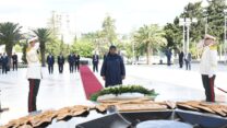 رئيسة جمعية جمهورية موزمبيق تترحم على شهداء الثورة التحريرية بمقام الشهيد