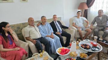 أبو عيطة يعايد أبناء الجالية الفلسطينية بالجزائر في أول أيام عيد الأضحى المبارك
