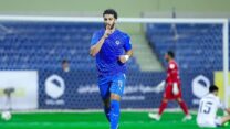 بن رحمة يسجل ثنائية ويمنح الفوز لنيوم السعودي