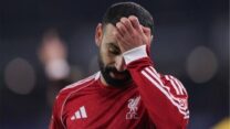 روني يفتح النار على صلاح