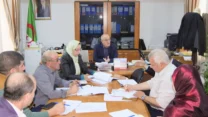 صيانة الطريق السيار شرق-غرب محور اجتماع تنسيقي بوزارة الأشغال العمومية