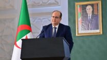 مناخ الأعمال: الوزير الأول يبرز الإصلاح الشامل الذي تعرفه الوكالة الجزائرية لترقية الاستثمار