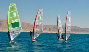 الجزائر تشارك بثلاثة بحارين في موعد البرتغال
