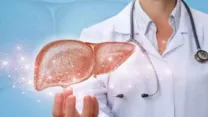 صورة معبرة عن أطعمة يُشكل تناولها بشكل منتظم خطرا على صحة الكبد