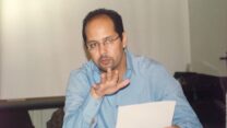 صورة معبرة عن ” ليبيراسيون الفرنسية” تسلط الضوء على معركة الكرامة التي يقودها المناضل الصحراوي النعمة أصفاري