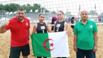 صورة معبرة عن المنتخبان الجزائريان يكسبان ورقة العبور إلى النهائيات