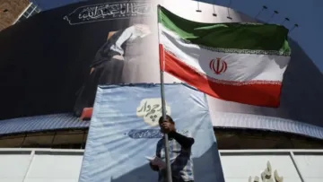 الخارجية الإيرانية: نحن أحرار بالتصرف بأموالنا المجمدة التي سيفرج عنها