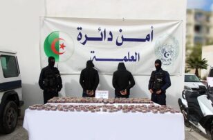 توقيف شخصين مسبوقين قضائيا وحجز ما يفوق 400 وحدة من المؤثرات العقلية.