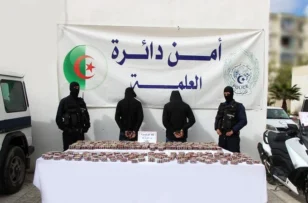 توقيف شخصين مسبوقين قضائيا وحجز ما يفوق 400 وحدة من المؤثرات العقلية.