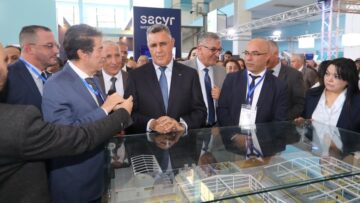 وزير الري يؤكد على أهمية تشجيع الابتكار ودعم المبادرات الهادفة إلى تطوير قطاع المياه