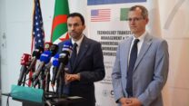 خبراء أمريكيون يؤطرون برنامجا تكوينيا بالجزائر حول الملكية الفكرية ونقل التكنولوجيا