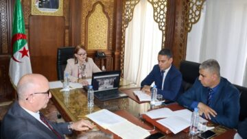 مداحي تترأس اجتماعا تنسيقيا للتحضير لموسم الاصطياف