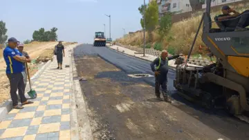 تدعيم ورشة انجاز طريق 240مسكن نحو حي المجاهد ببوروبة