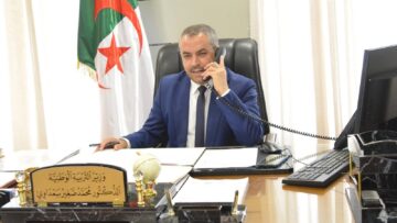 سعداوي يهنئ المتفوقات الثلاث وطنيا في شهادة التعليم المتوسط