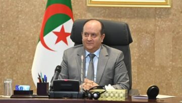 سيفي غريب يجدد التزام الحكومة بمواصلة مرافقة حاملي المشاريع وتحسين مناخ الأعمال