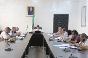 تنصيب ورشتي مشروعي تحويل المجمع الرئيسي لشبكة الصرف ببئر توتة