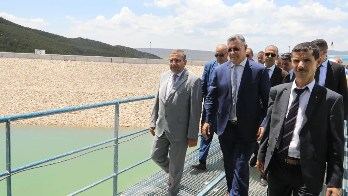 خنشلة: بوزقزة يشدد على بذل المزيد من الجهود لتحسين التزود بالماء الشروب