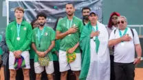 صورة معبرة عن الجزائر تتفوق على أنغولا وتضمن الصعود إلى المجموعة الثالثة