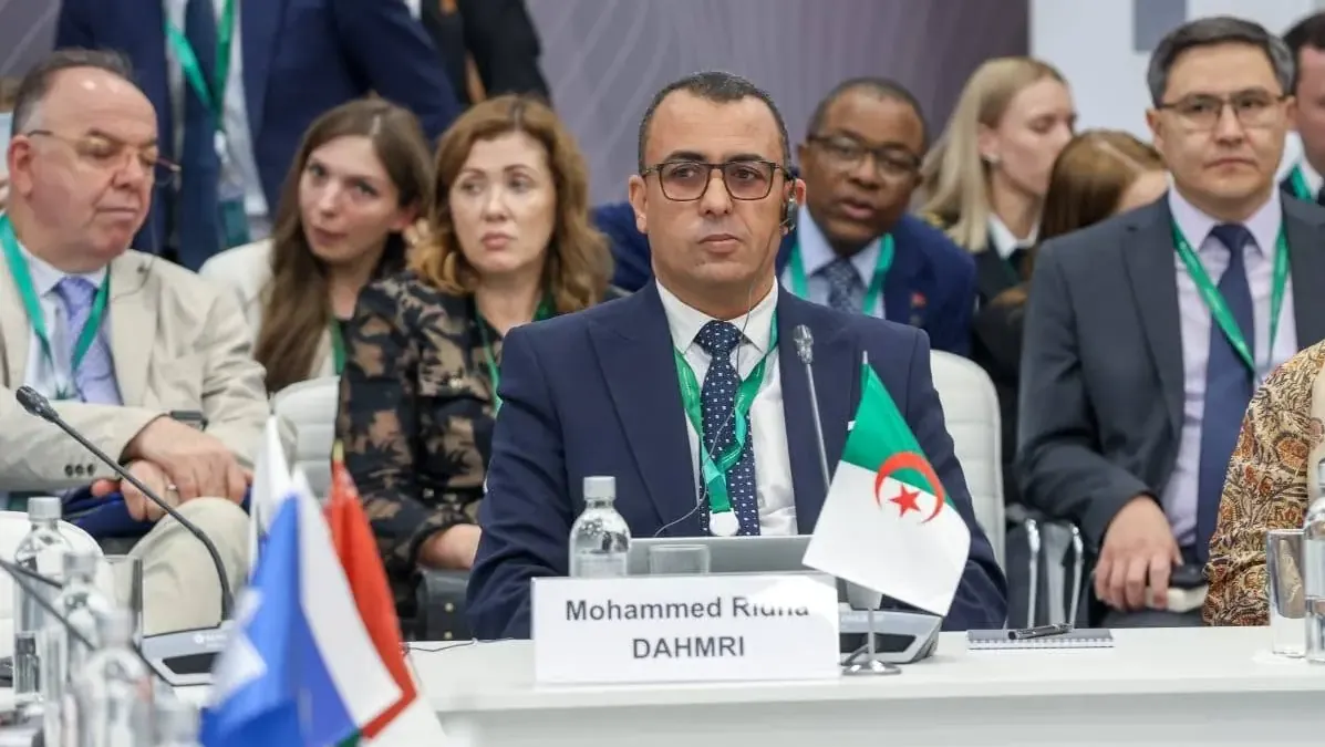 الغرفة الوطنية للمحضرين القضائيين تشارك بروسيا في المنتدى الدولي الـ 14 لمدينة سانت بطرسبيرغ
