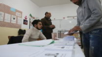 اعتماد رقم الترتيب في إجراء قرعة توزيع الحيز الزمني كرقم تعريفي في أوراق التصويت وإشهار الترشيحات